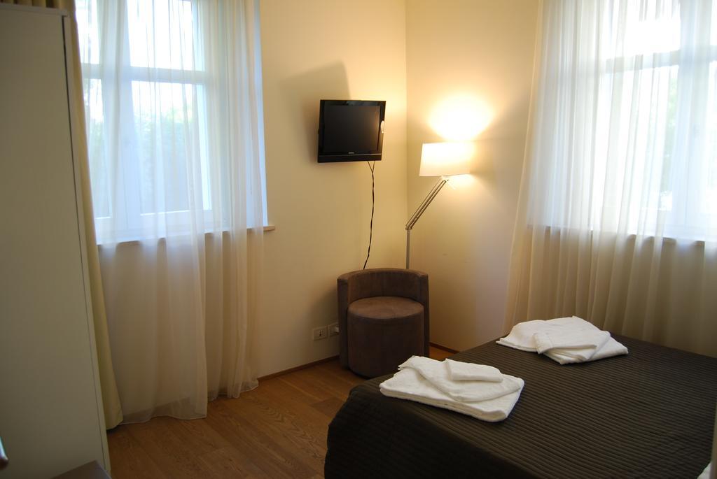 Ceccarini Suite Riccione Exterior photo